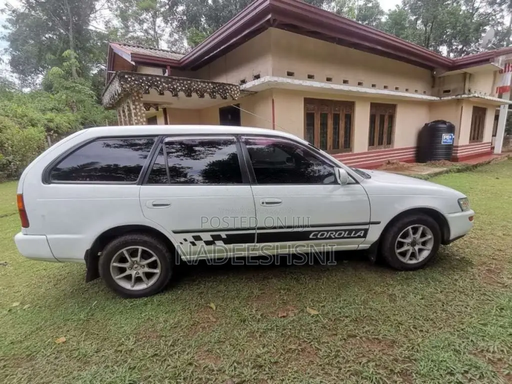 Toyota EE 103 Elephant Back 1996 Car (Used)