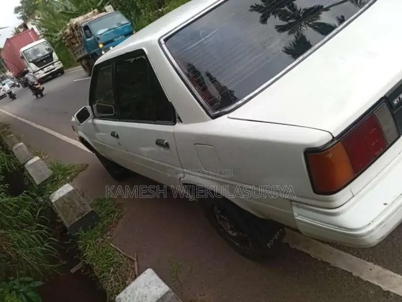 Toyota Carina150 1985 Car (Used)