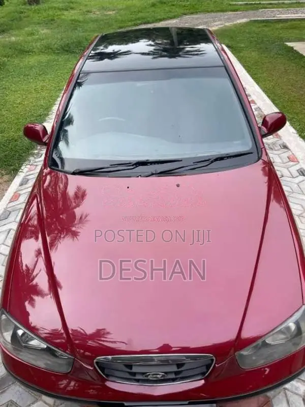 Hyundai Elantra 2000 Car (Used)
