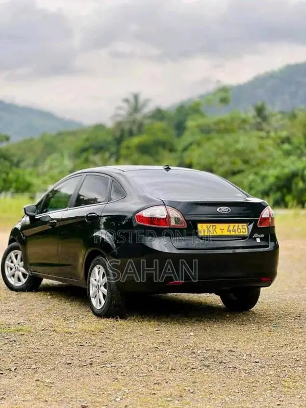 Ford Fiesta 2011 Car (Used)