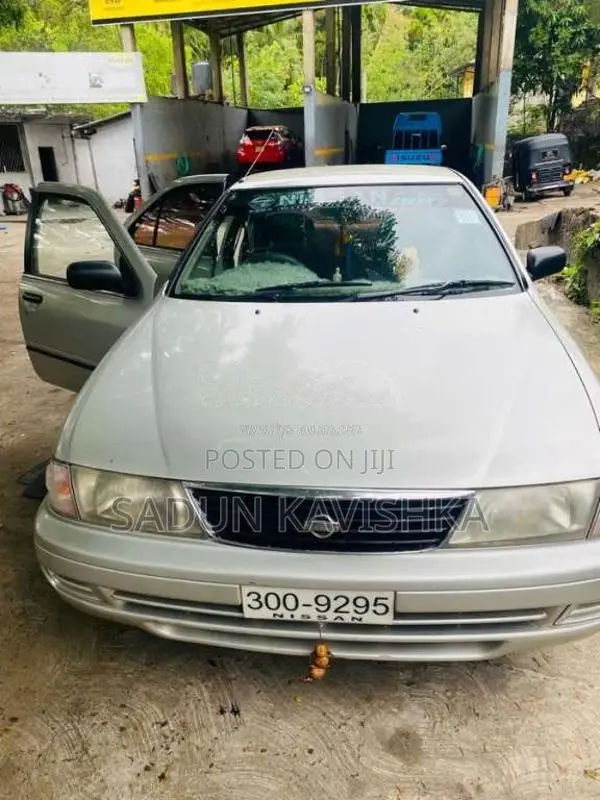 Nissan Ex Saloon 1996 Car (Used)