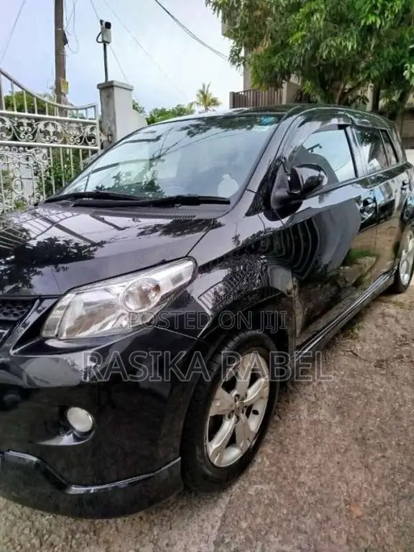 Toyota IST 2008 Car (Used)