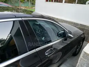 Mercedes-Benz C180 2015 Car (Used)