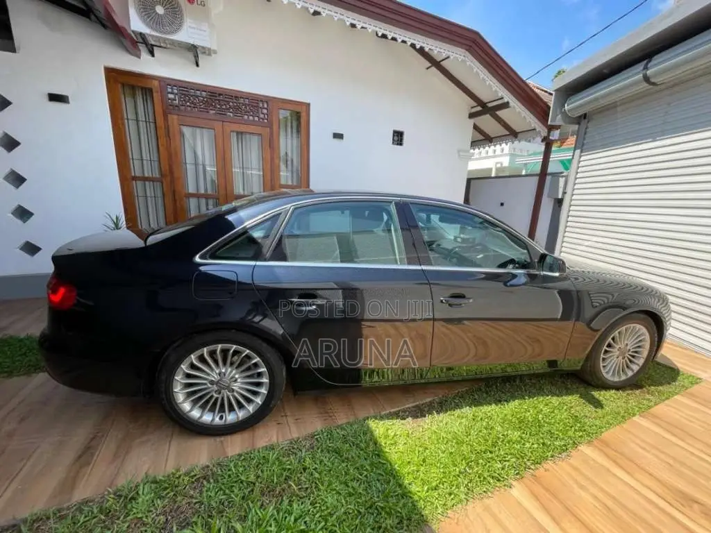 Audi A4 2012 Car (Used)