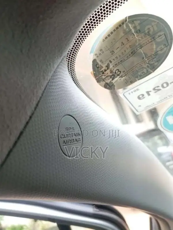Toyota Vitz 2008 Car (Used)