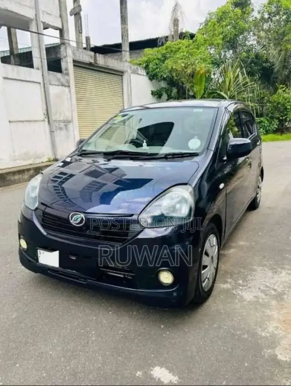 Daihatsu Mira 2016 Car (Used)