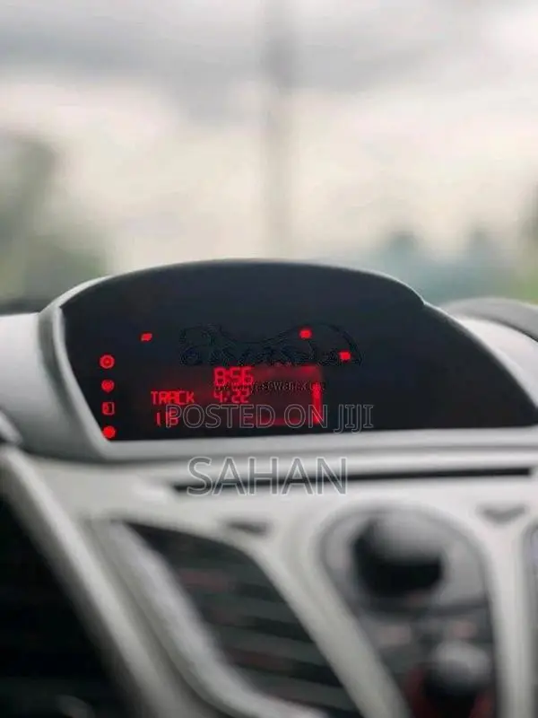 Ford Fiesta 2011 Car (Used)