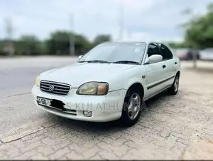 Suzuki Cultus 2000 Car (Used)