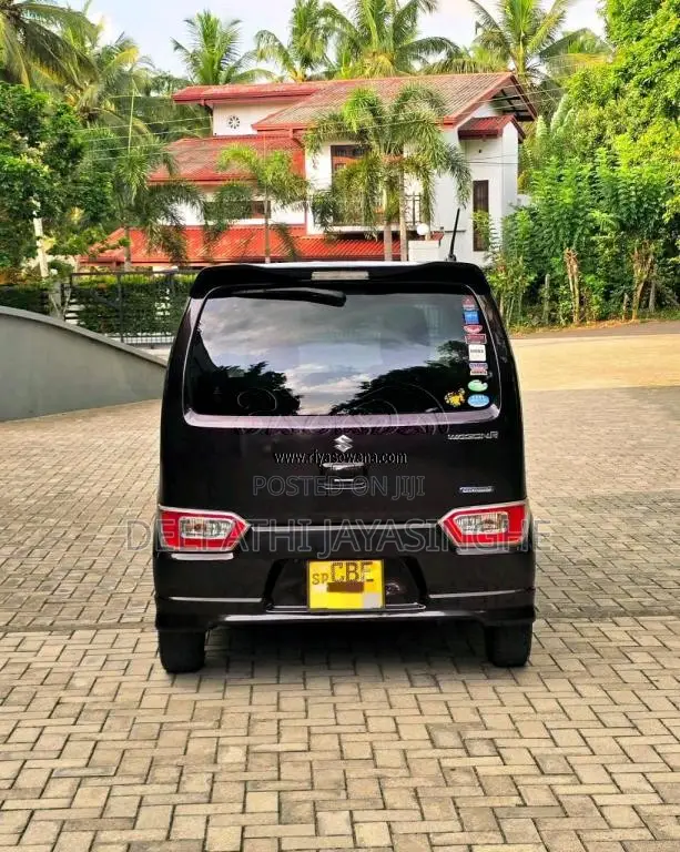 Suzuki Wagon R Fz 2018 Car (Used)
