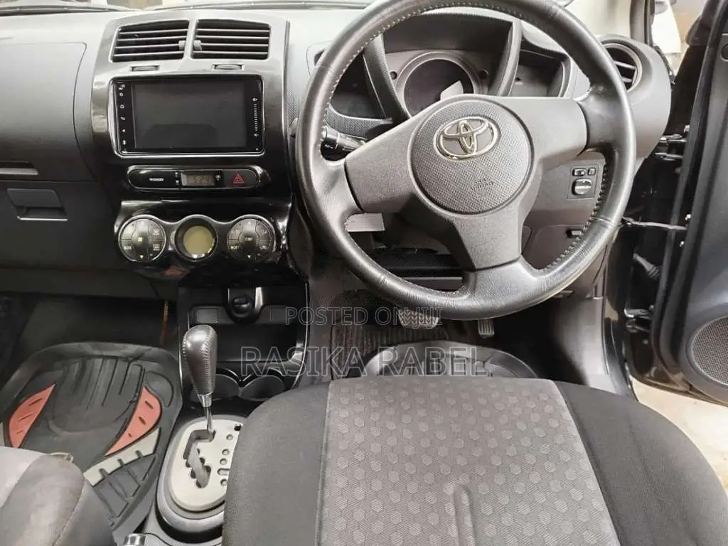 Toyota IST 2008 Car (Used)