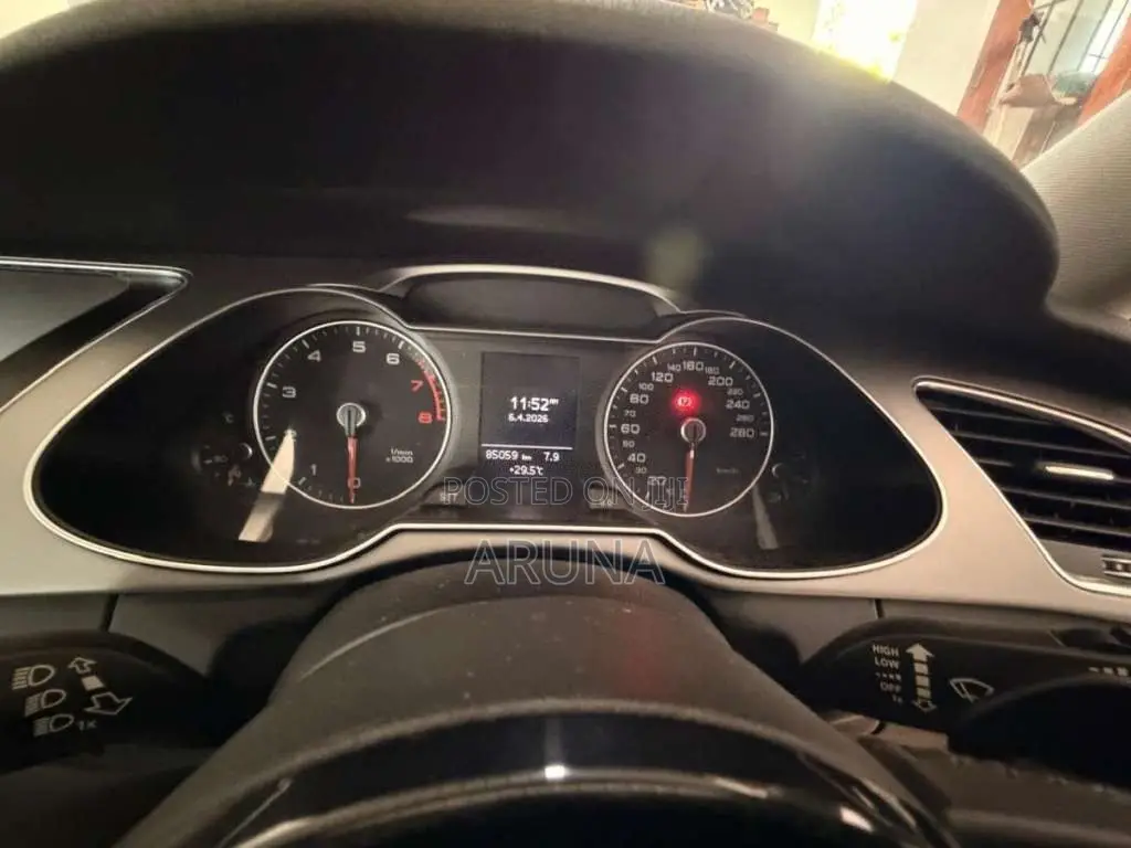 Audi A4 2012 Car (Used)