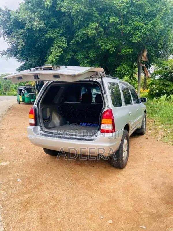 Mazda Tribute 2001 Car (Used)