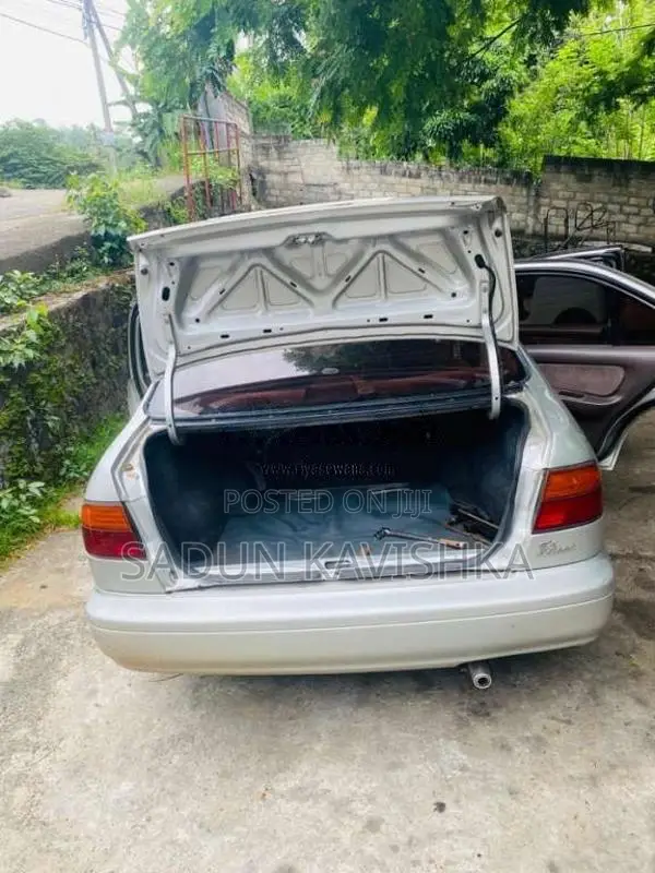 Nissan Ex Saloon 1996 Car (Used)