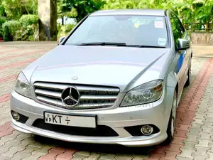 Mercedes-Benz C180 2011 Car (Used)