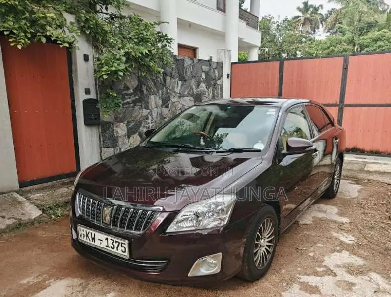 Toyota Premio G Superior 2013 Car (Used)