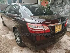 Toyota Premio G Superior 2013 Car (Used)