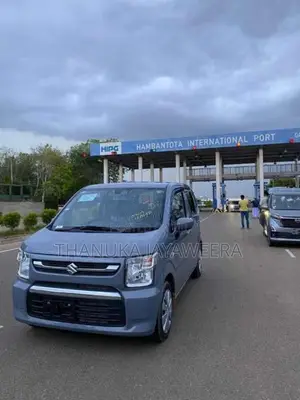 Suzuki Wagon R FX 2023 Car Unregistered (Recondition)