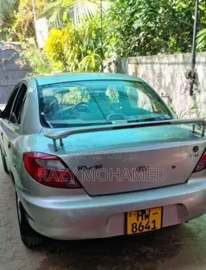 Kia Rio 2000 Car (Used)