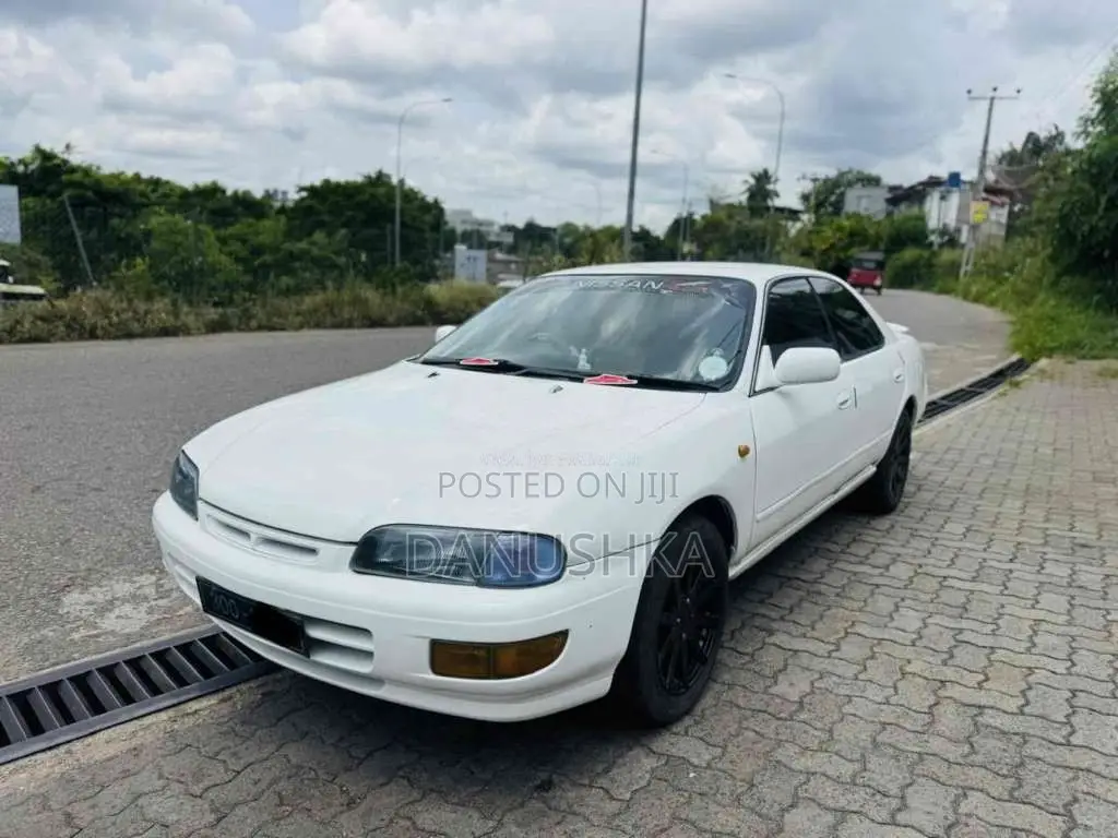 Nissan Presea R11 1998 Car (Used)