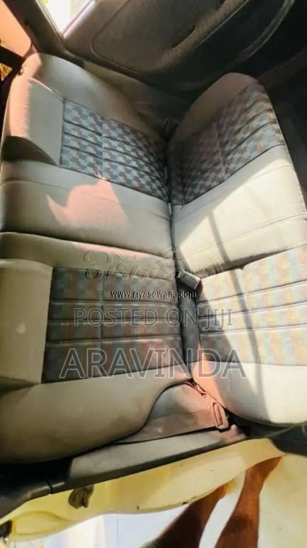 Toyota Elephant Back G Touring 1996 Car (Used)