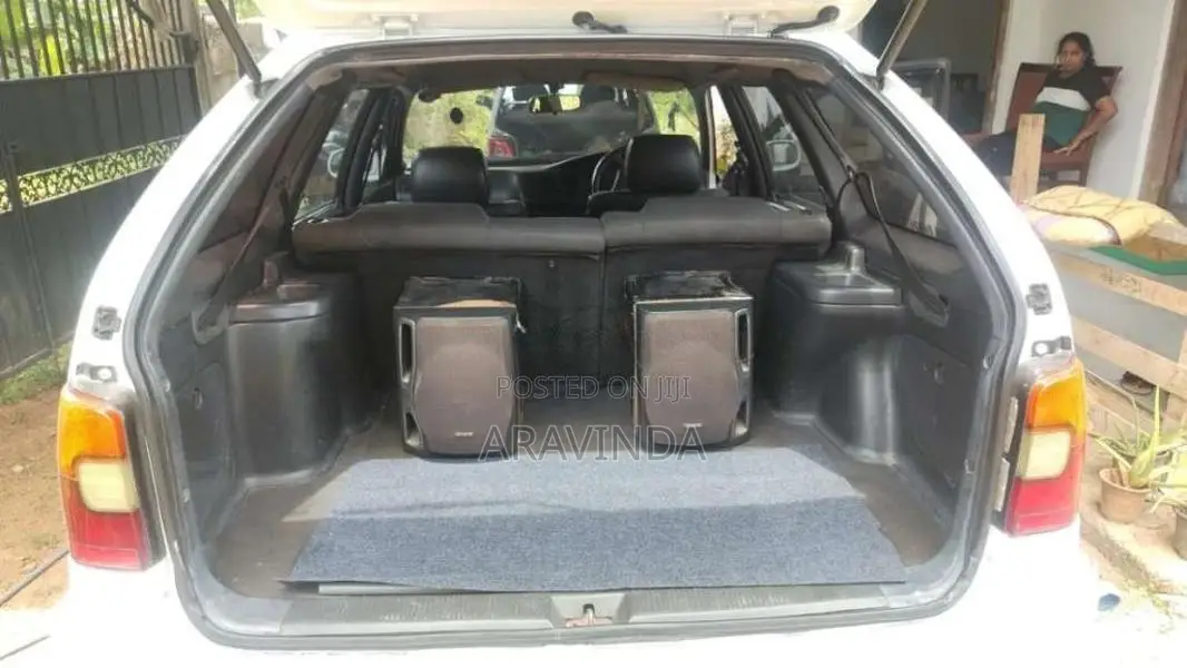 Toyota Elephant Back G Touring 1996 Car (Used)
