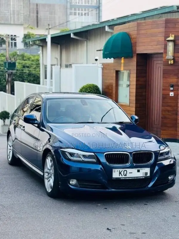 BMW 320 2011 Car (Used)