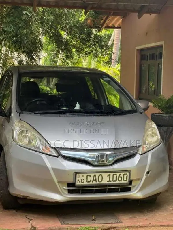 Honda Fit 2015 Car (Used)