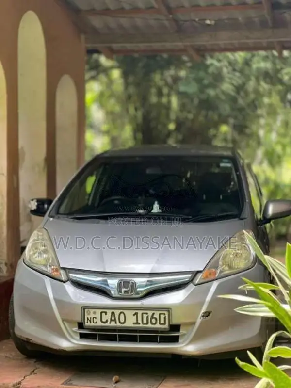 Honda Fit 2015 Car (Used)