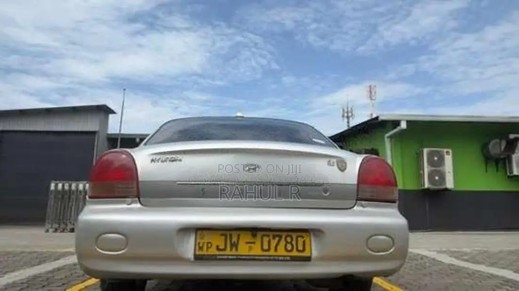 Hyundai Sonata 2000 Car (Used)