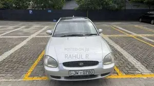 Hyundai Sonata 2000 Car (Used)