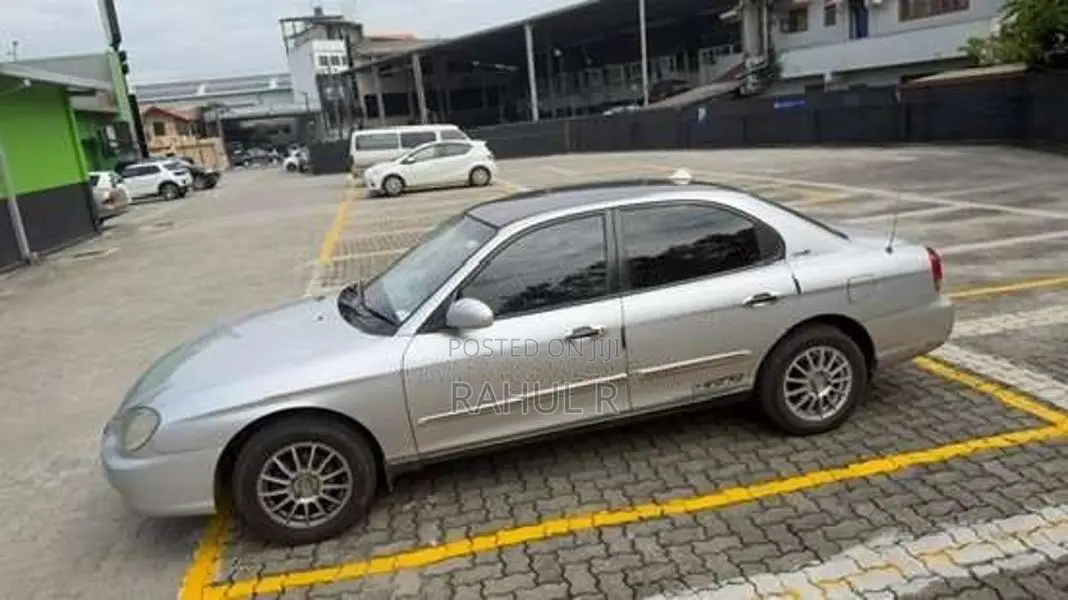 Hyundai Sonata 2000 Car (Used)