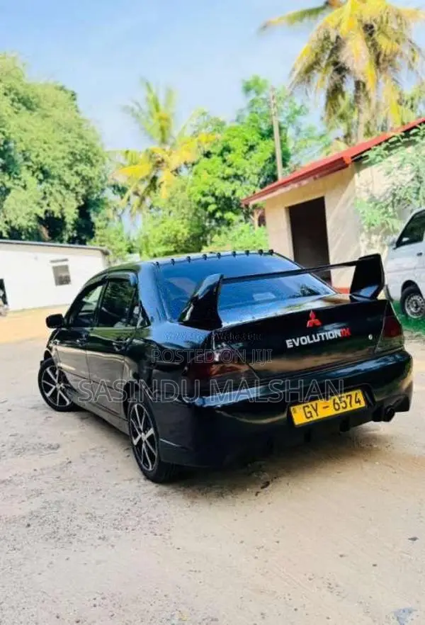 Mitsubishi Lancer 2002 Car (Used)