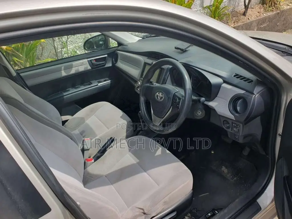 Toyota Axio 2014 Car (Used)
