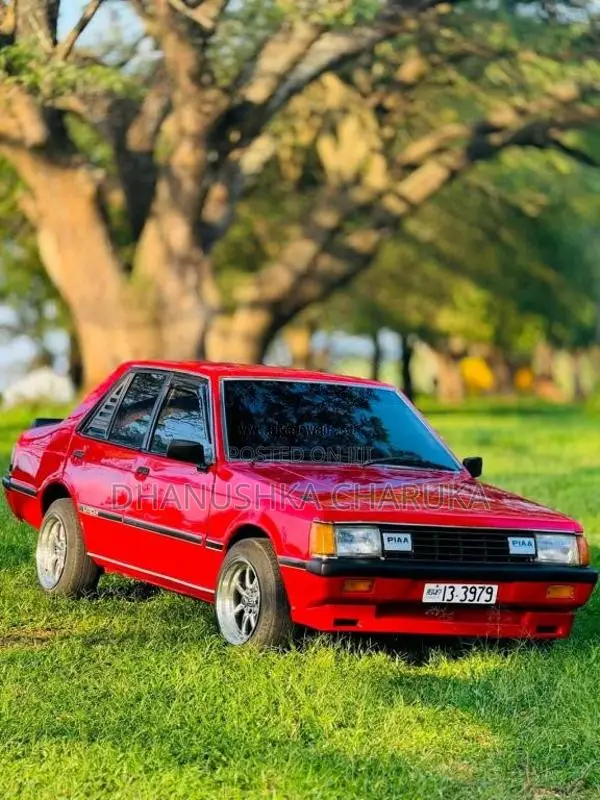 Mitsubishi Lancer Box 1984 Car (Used)