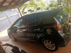 Toyota Aqua G Grade 2013 Car (Used)