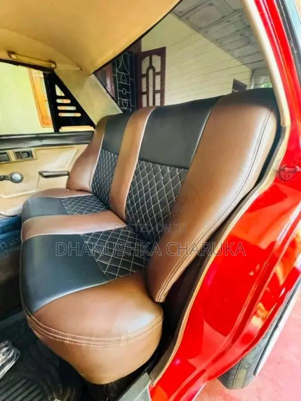 Mitsubishi Lancer Box 1984 Car (Used)