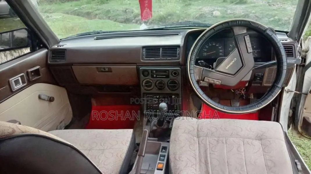 Toyota Carina 1983 Car (Used)