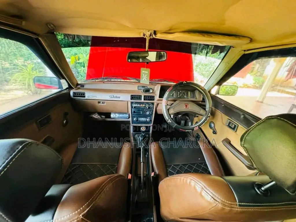 Mitsubishi Lancer Box 1984 Car (Used)