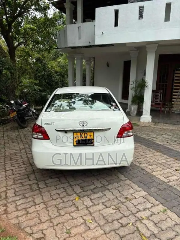 Toyota Belta 2007 Car (Used)
