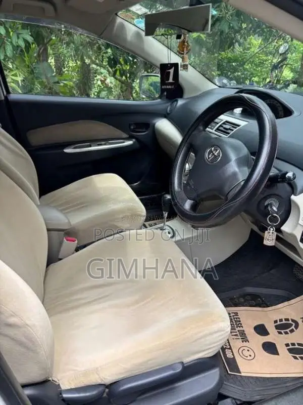 Toyota Belta 2007 Car (Used)