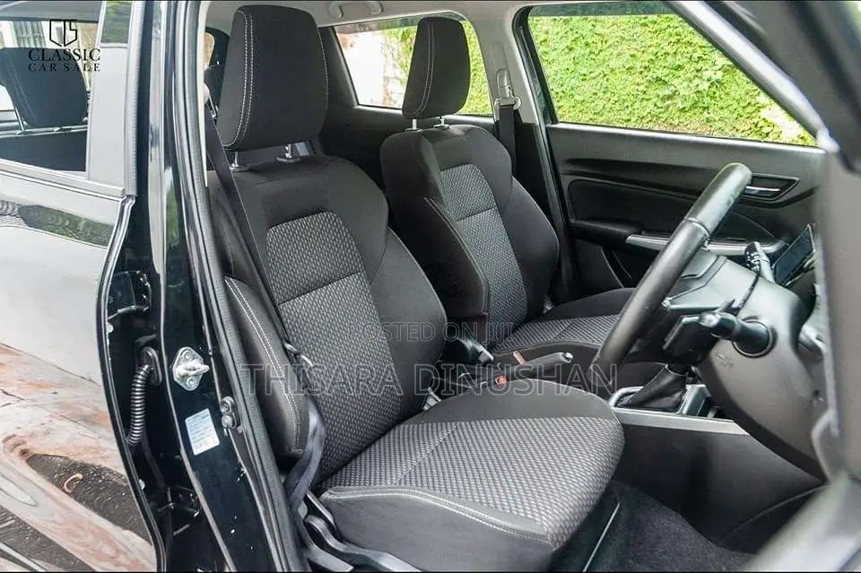 Suzuki Swift RS 2017 Car (Used)