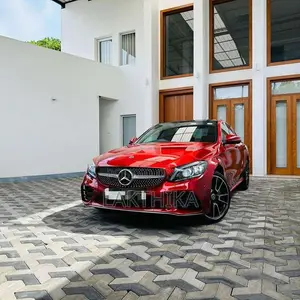 Mercedes-Benz C200 2018 Car (Used)