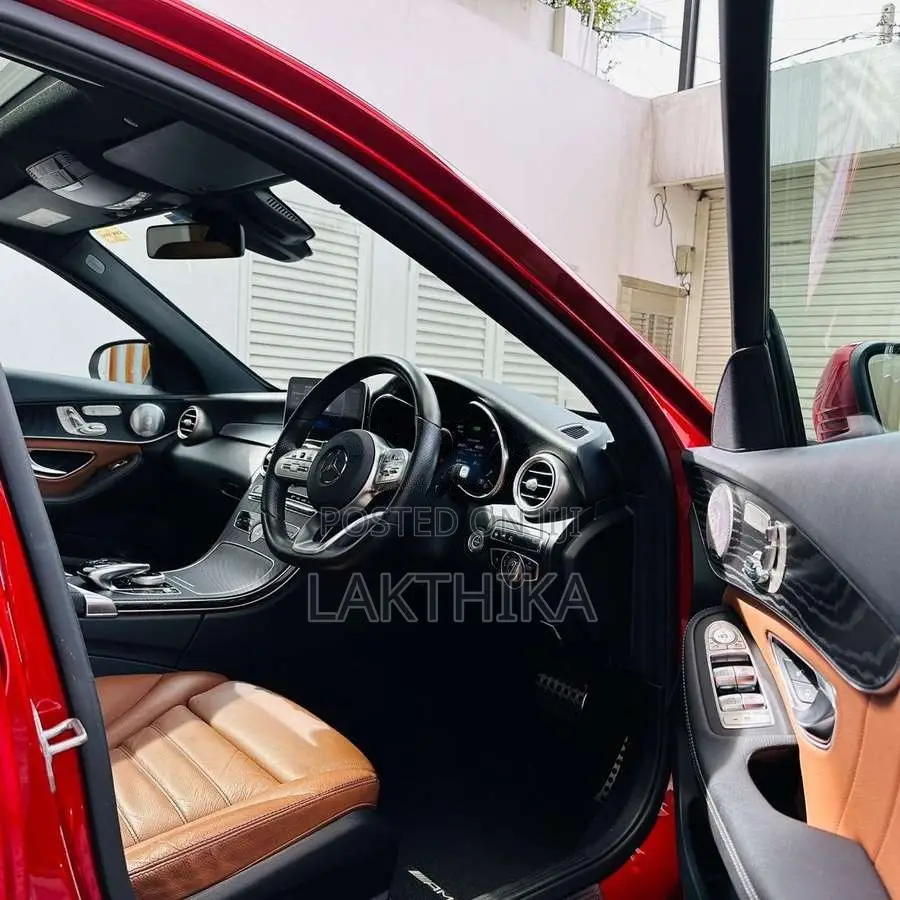 Mercedes-Benz C200 2018 Car (Used)