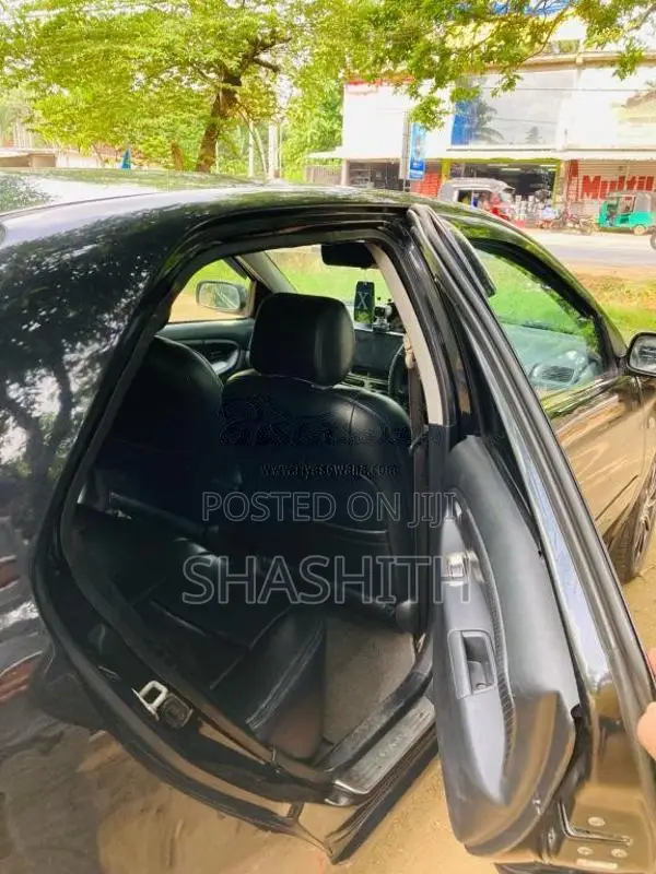 Toyota Vios 2004 Car (Used)