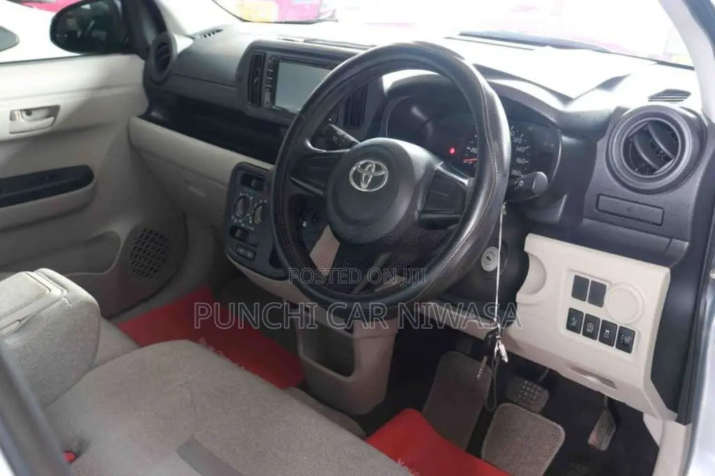 Toyota Passo 2017 Car (Used)