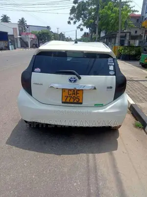 Toyota Aqua 2014 Car (Used)