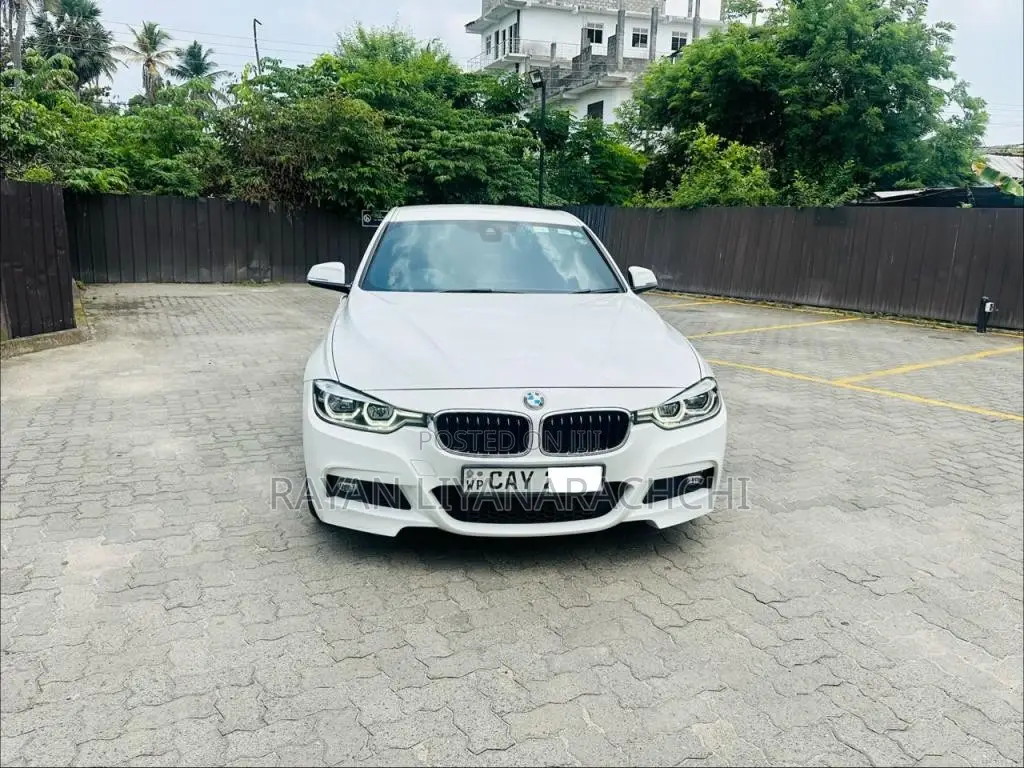 BMW 318i 2016 Car (Used)