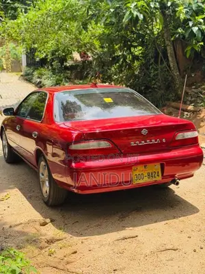 Nissan Presea 1998 Car (Used)