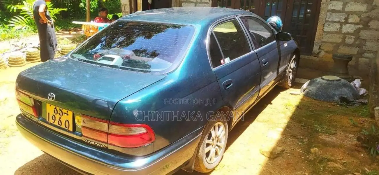 Toyota Corona 2002 Car (Used)