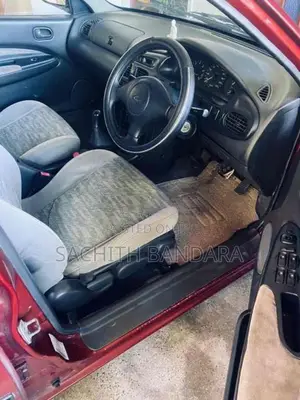 Ford Ghia 1998 Car (Used)
